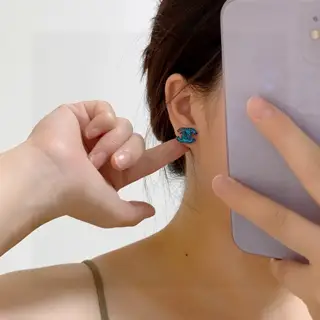 Chanel small earrings