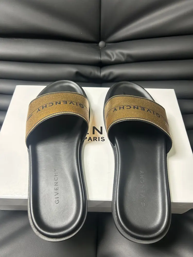 Givenchy slippers