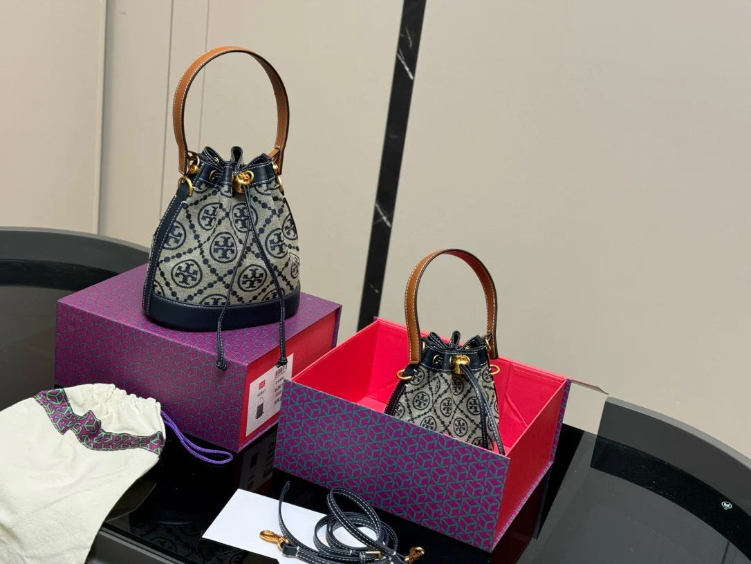 ToryBurch Bucket Bag