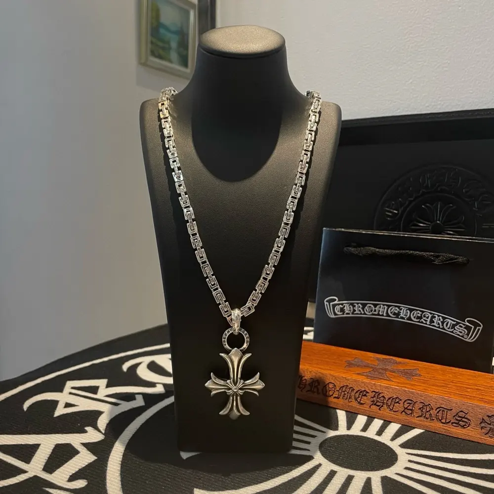 Chrome Hearts classic vintage square buckle necklace
