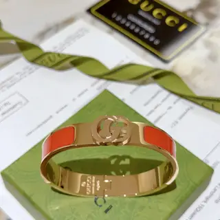 Gucci bracelets are handmade