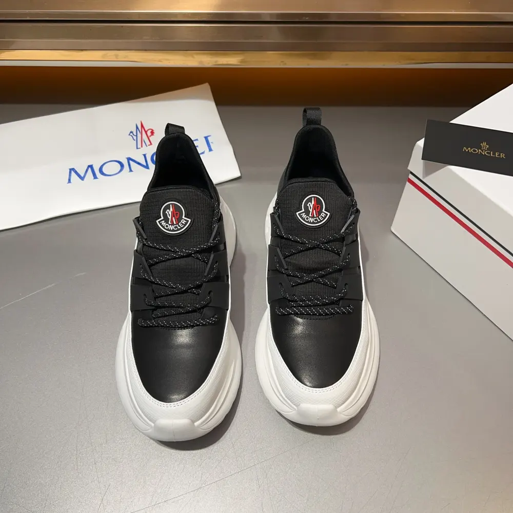 Moncler lace-up casual sports shoes are comfortable and non-slip. They