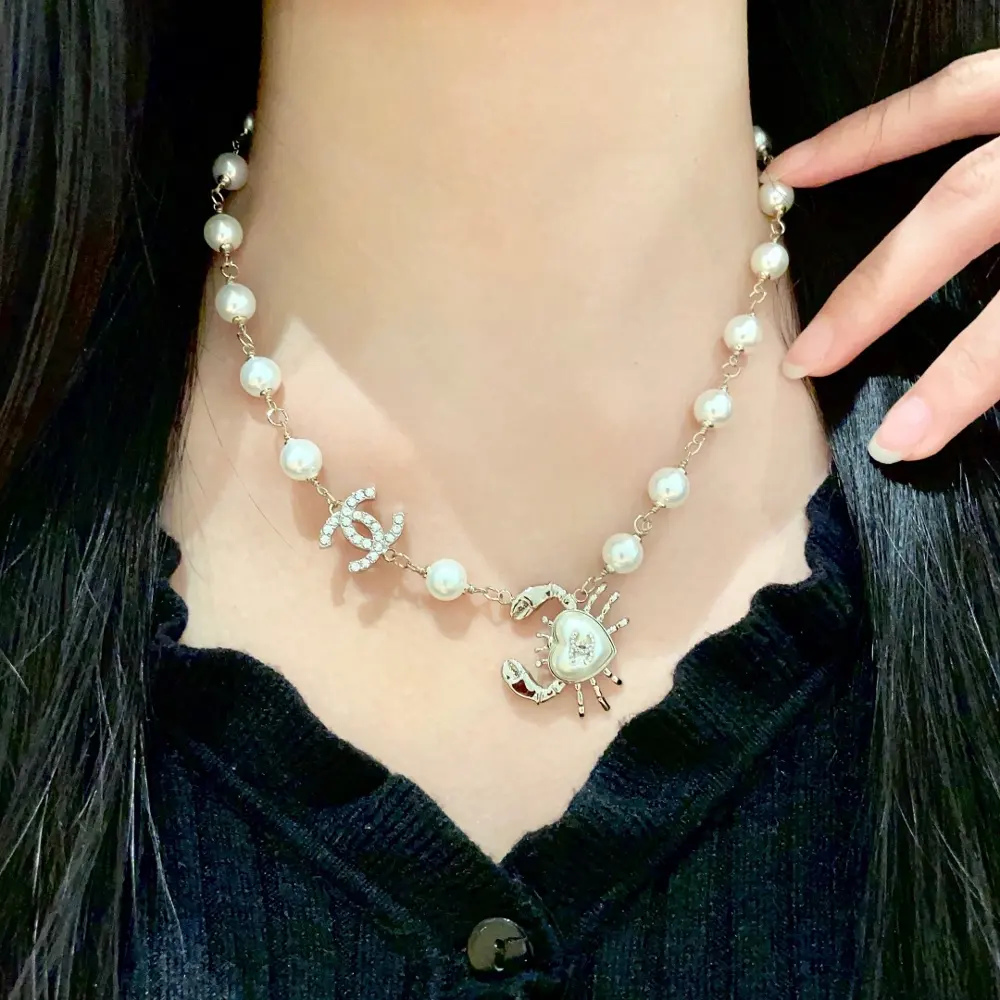 Chanel vintage necklace
