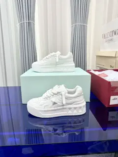 Valentino thick sole unique design