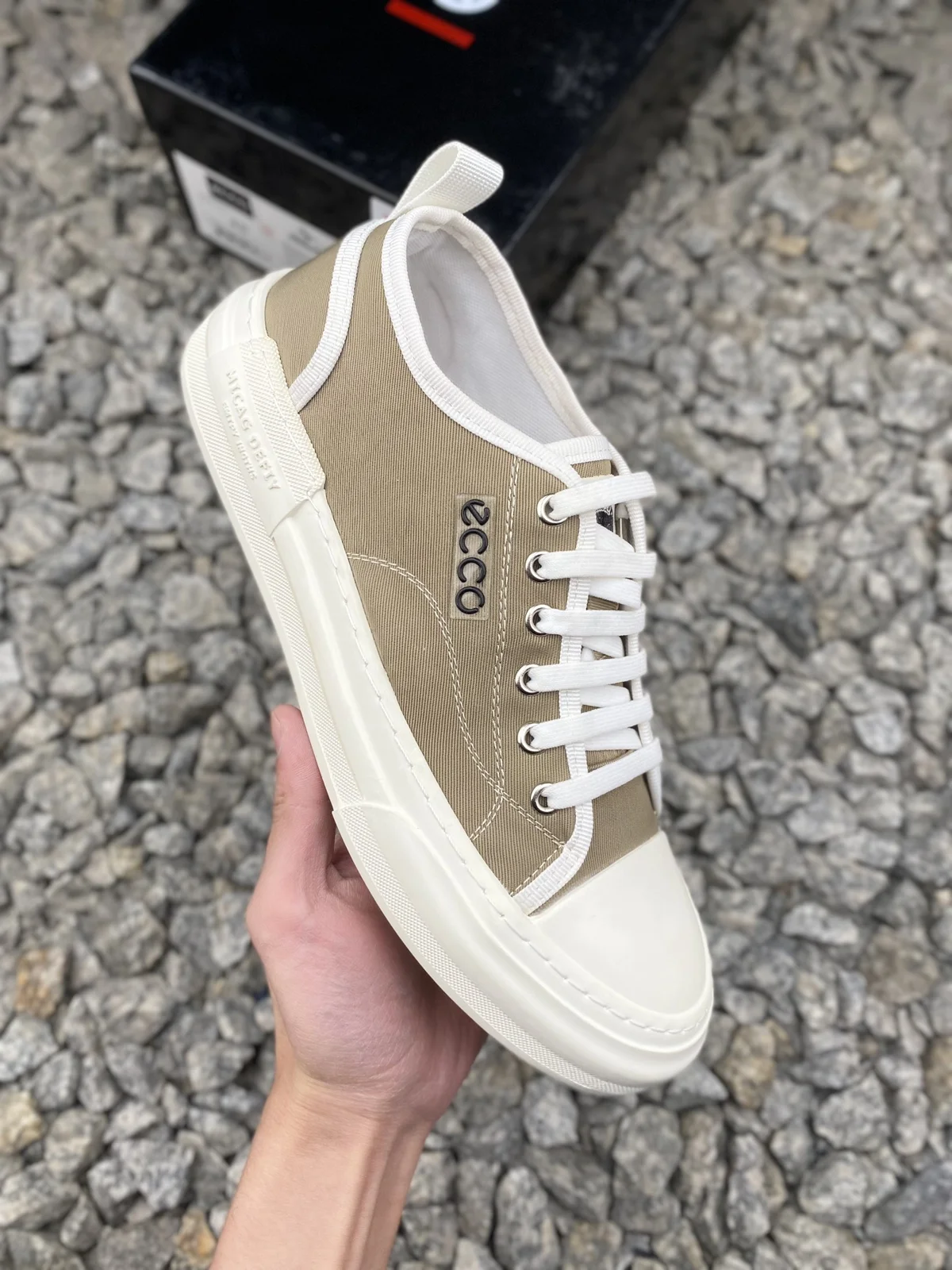ECCO new versatile casual style
