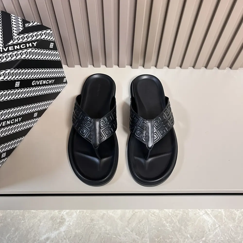 Givenchy slippers