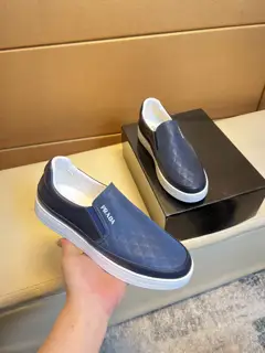 Prada sneakers. Casual loafers original silk open-edge pearl leather material Sheep lining