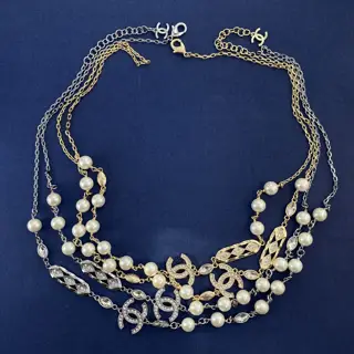 Chanel Double C diamond and pearl long necklace sweater chain