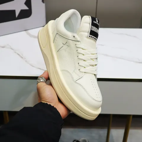 Converse new couple sneakers