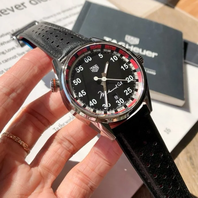 TAG Heuer Carrera