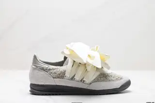 Adidas comfortable and versatile non-slip wear-resistant low-top Adidas sneakers JQ8736