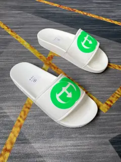 Gucci couple flip flops