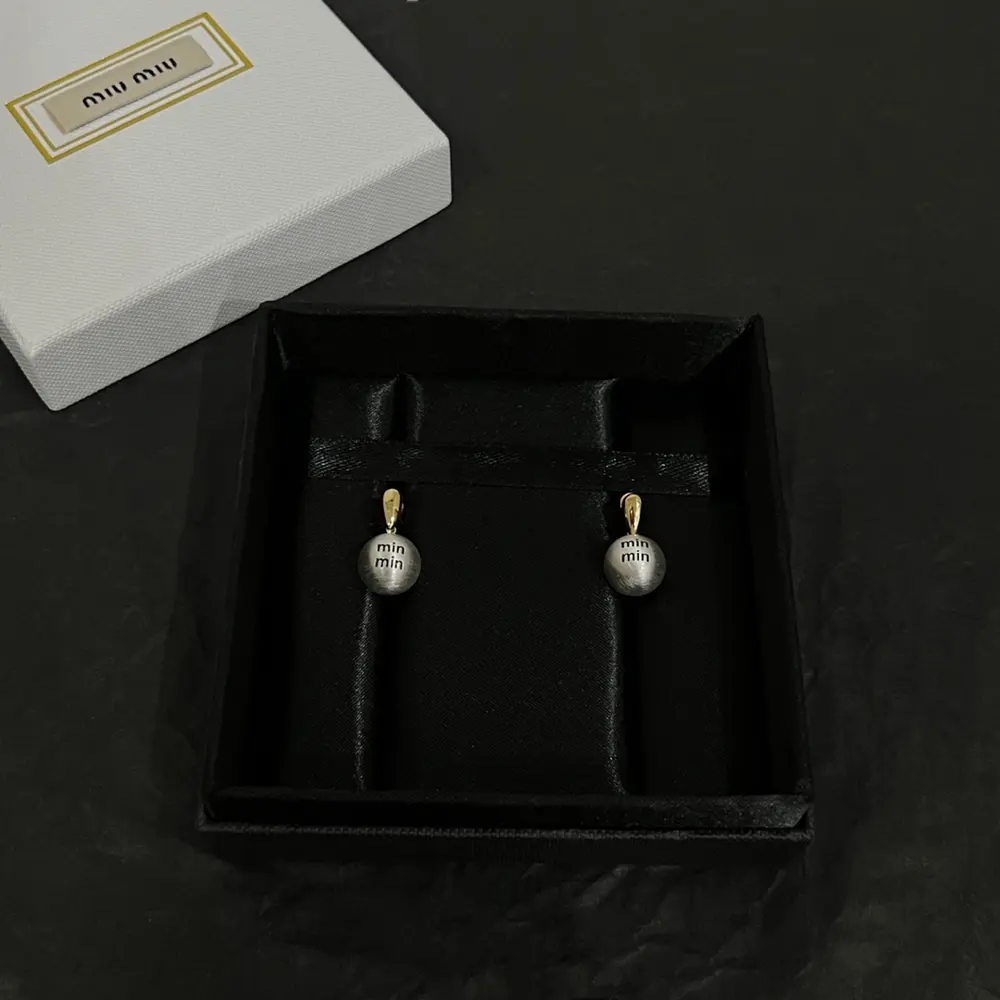 miumiu earrings
