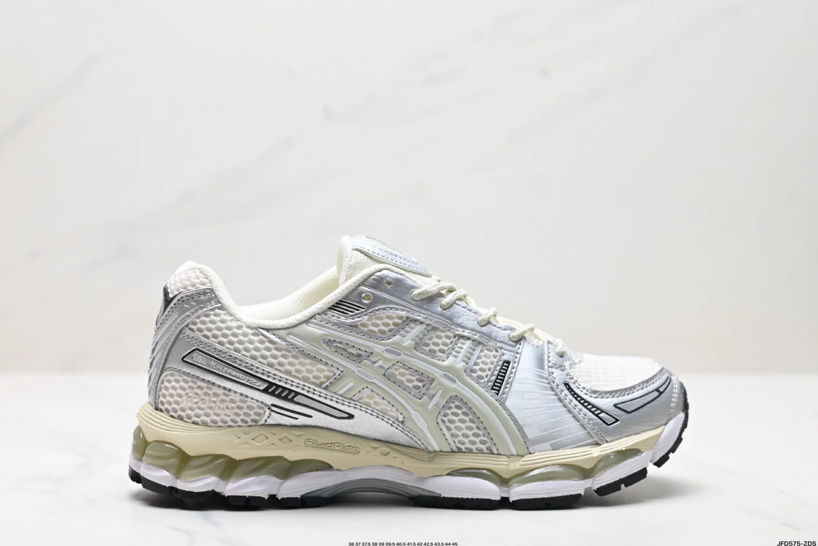 ASICS ASICS Gel-Kayano 12.1 Version 1203A555-101