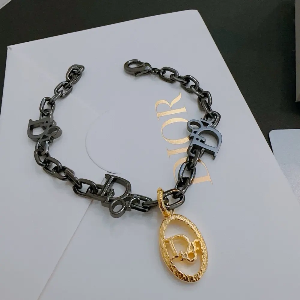 Dior bracelet couple style