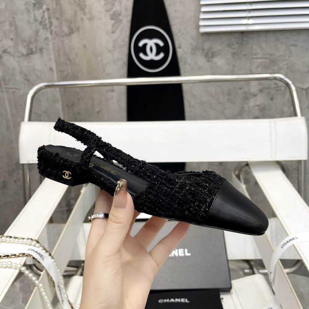 CHANEL flat full series Fashionable classic sandals loved by all stars
