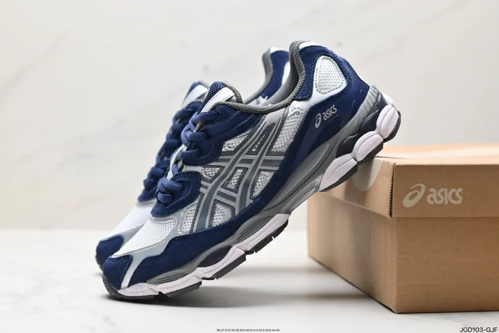 ASICS breathable mesh upper with some synthetic leather material uses the new AHAR+ rubber 1202A429-104