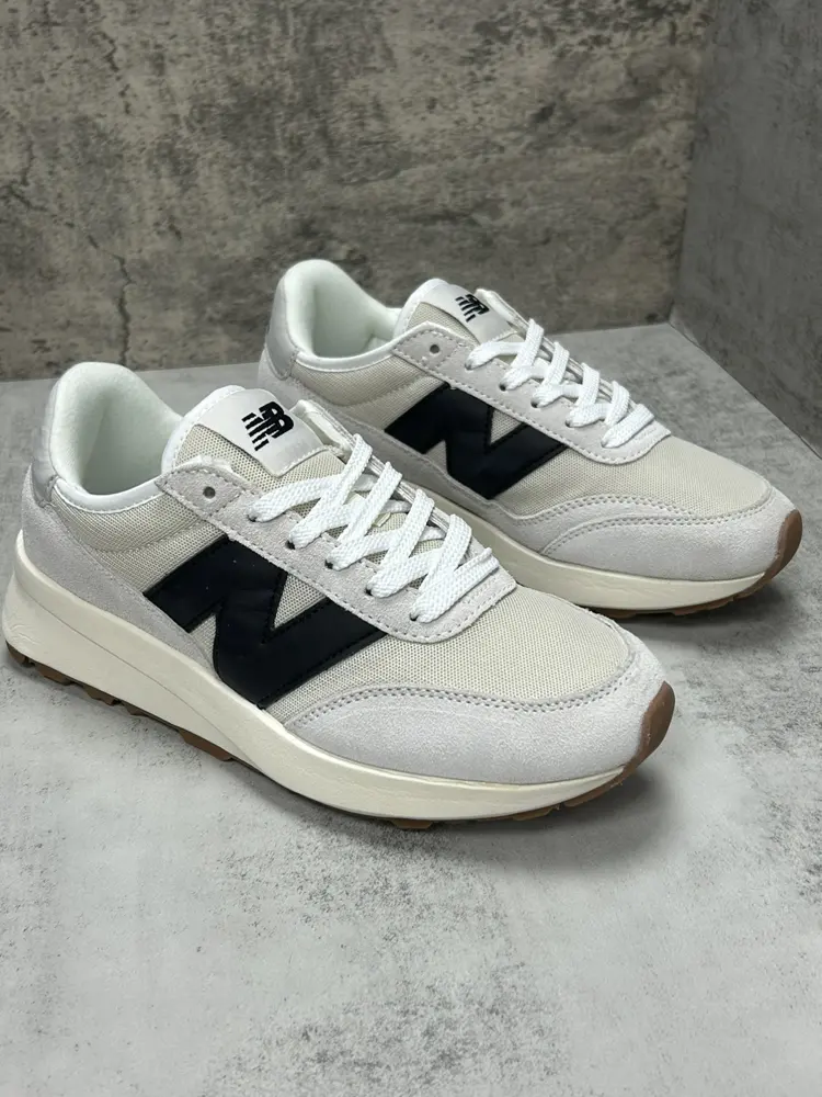 New Balance 370 casual and comfortable low-top running shoes