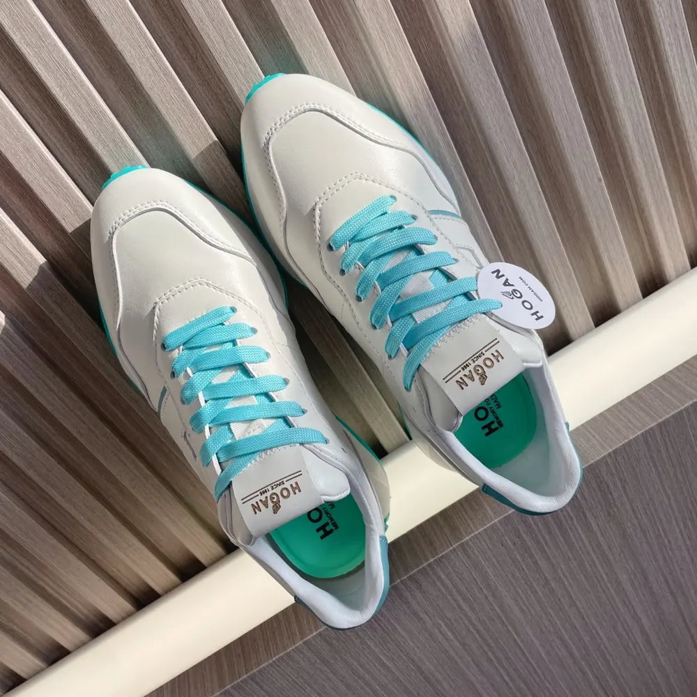HOGAN Early Spring Couple Yacht Shoes