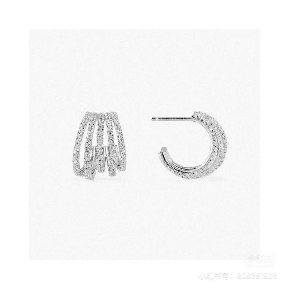 Apm monaco silver-white five-circle earrings