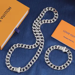 Louis Vuitton Necklace Bracelet