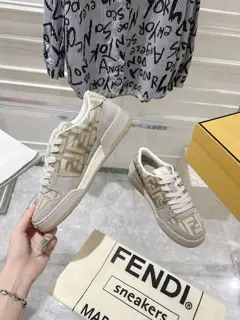 Fendi/ Match new sports sneakers