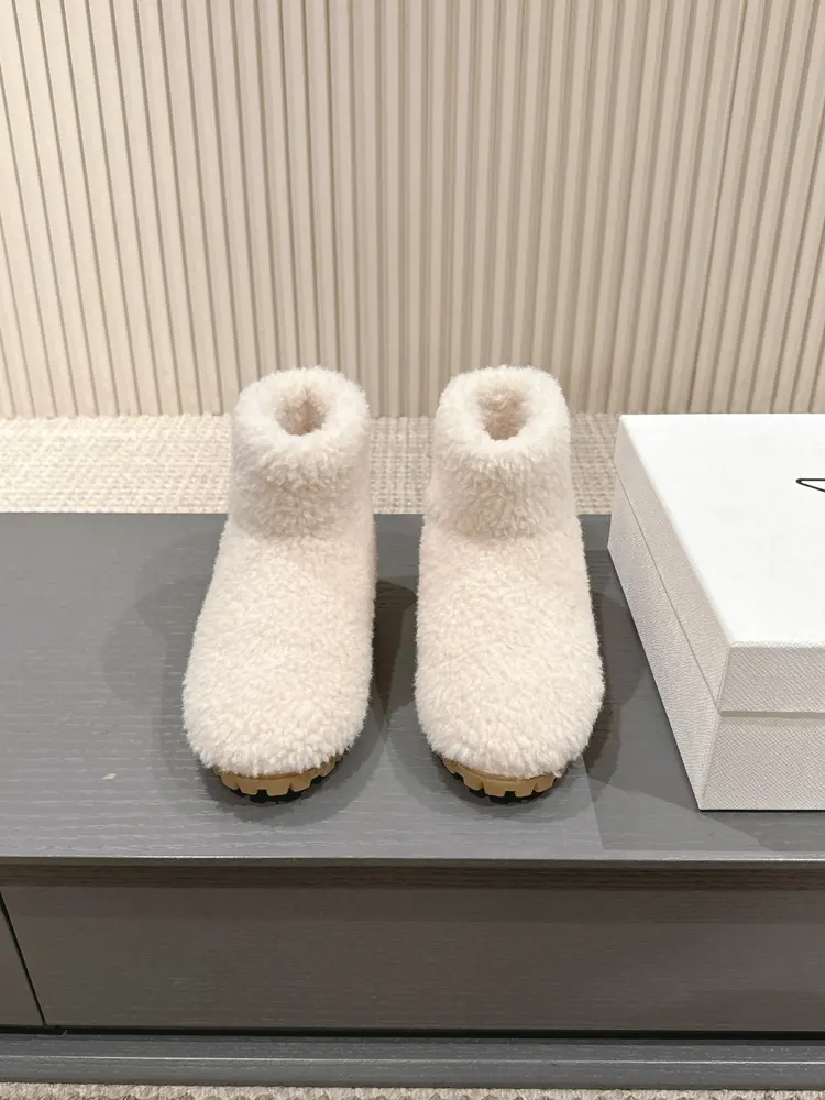 Prada 2024ss autumn and winter new straight snow boots wool short boots