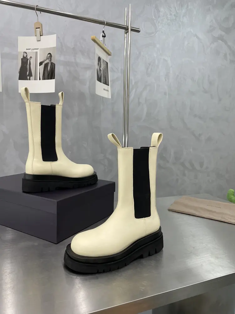 BOTTEGA VENETA Chelsea mid-calf boots
