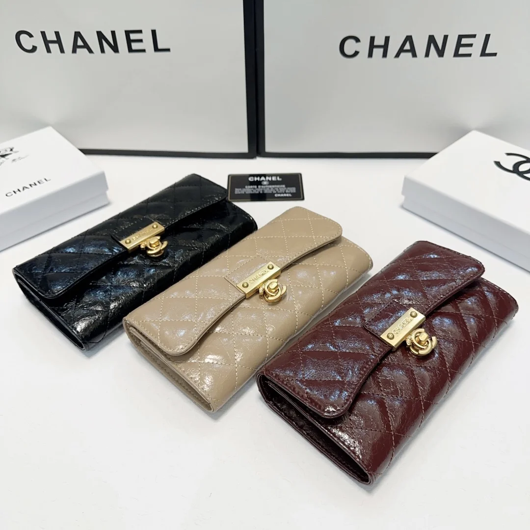 Chanel Wallet
