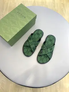 Gucci high-end men’s summer slippers