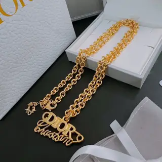 DIOR New Dior necklace Original goods New counter model