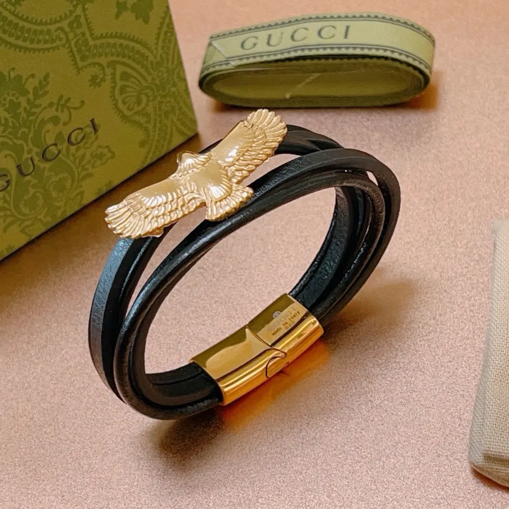 Gucci’s latest bracelets and bracelets