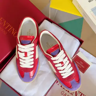 Valentino UPVILLAGE series rivet couple casual sneakers