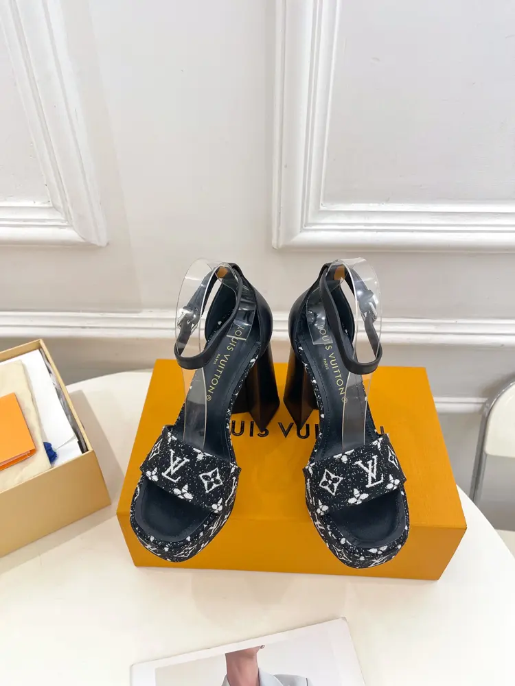 Louis Vuitton V-shaped high-heeled platform sandals