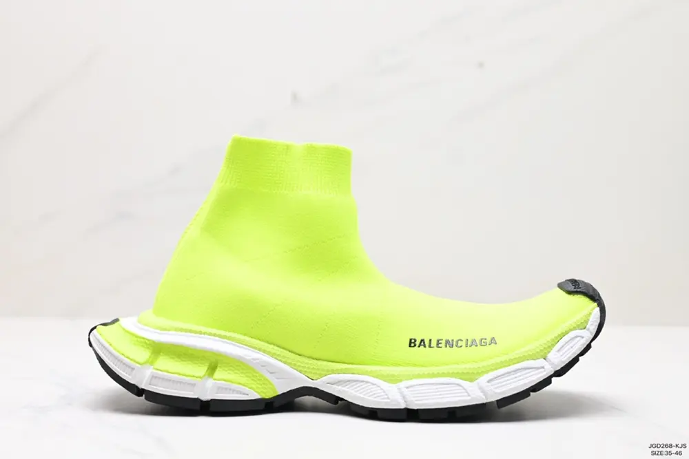 Balenciaga Using elastic knitted fabric material#Configured with EVA environmentally