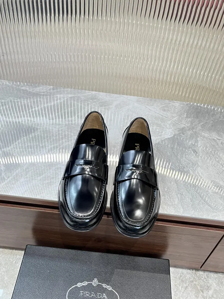 Prada casual leather shoes
