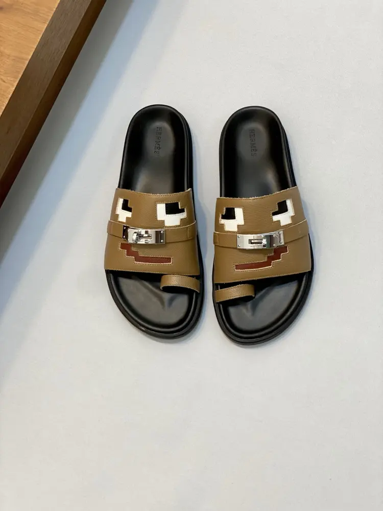 Hermès slippers
