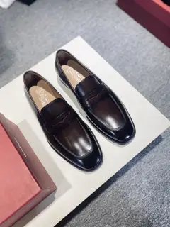 Salvatore Ferragamo leather shoes