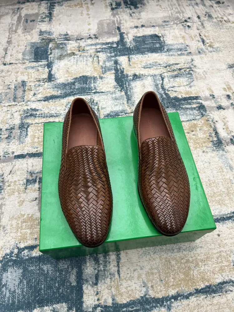 BOTTEGA VENETA new high-end series of casual leather shoes
