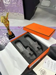 Hermès H slippers
