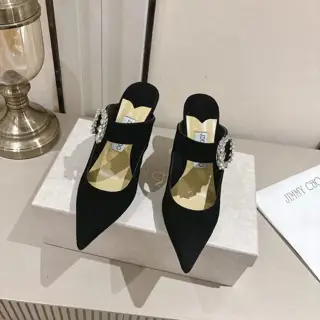 JIMMY CHOO D-buckle rhinestone model