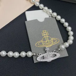 Vivienne Westwood Saturn pearl necklace