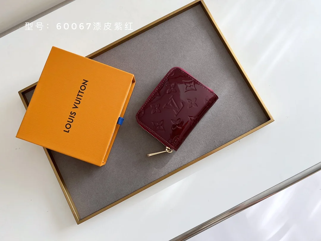 Louis Vuitton Wallet M60067