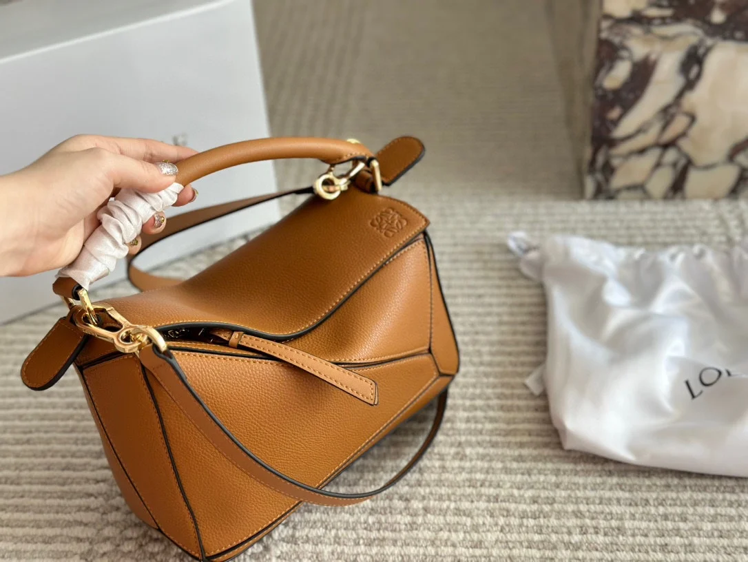 Loewe Puzzle