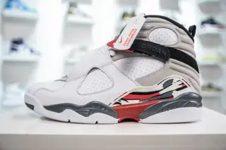 Nike high-top retro basketball shoes 305381-103