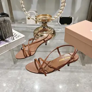 MiuMiu*MiuMiu/25ss Spring/Summer new catwalk style·Kitten heel high-heeled sandals