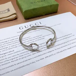 Gucci bracelets are unique and charming. The latest bracelets are of higher quality. The