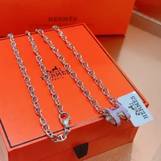 HERMES necklace H letter oval series jewelry imported enamel plating. Pig nose chain