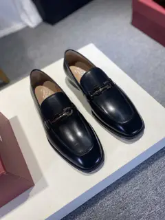 Salvatore Ferragamo Ferragamo formal leather shoes