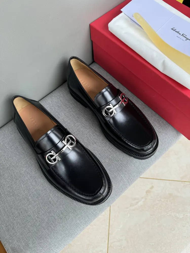 Salvatore Ferragamo casual leather shoes slip-on shoes